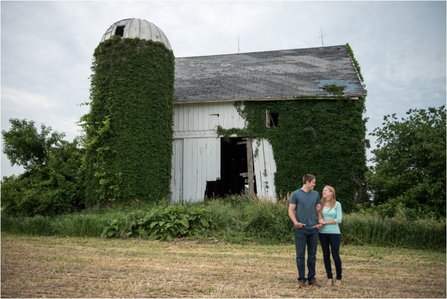wisconsin-hometown-engagement-session_0001
